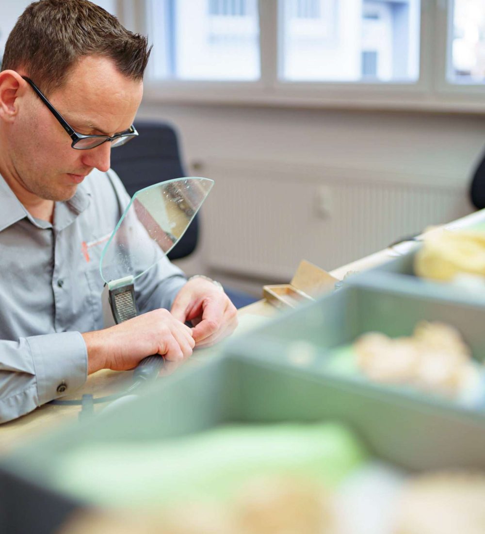 ZAHNMANUFAKTUR Jochen Kräbs / Zahntechnik Zahn Manufaktur Dentallabor, 29.10.2019
